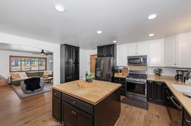 42698 Fox Farm, Big Bear Lake, CA 92315