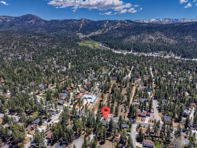 42698 Fox Farm, Big Bear Lake, CA 92315