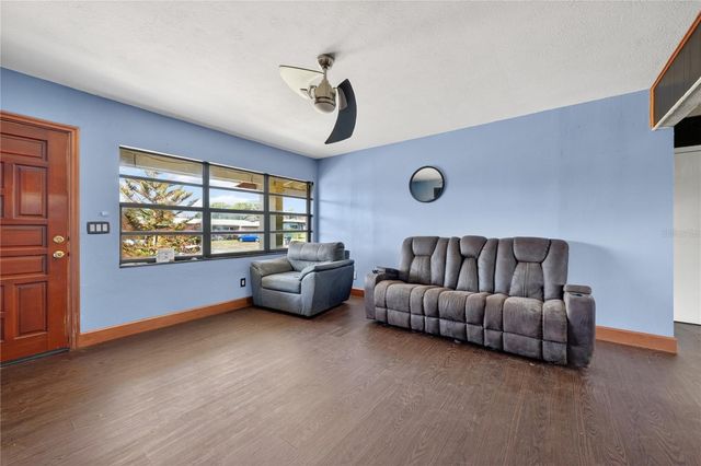 6031 W. RIDGEWOOD AVENUE, Orlando, FL 32835