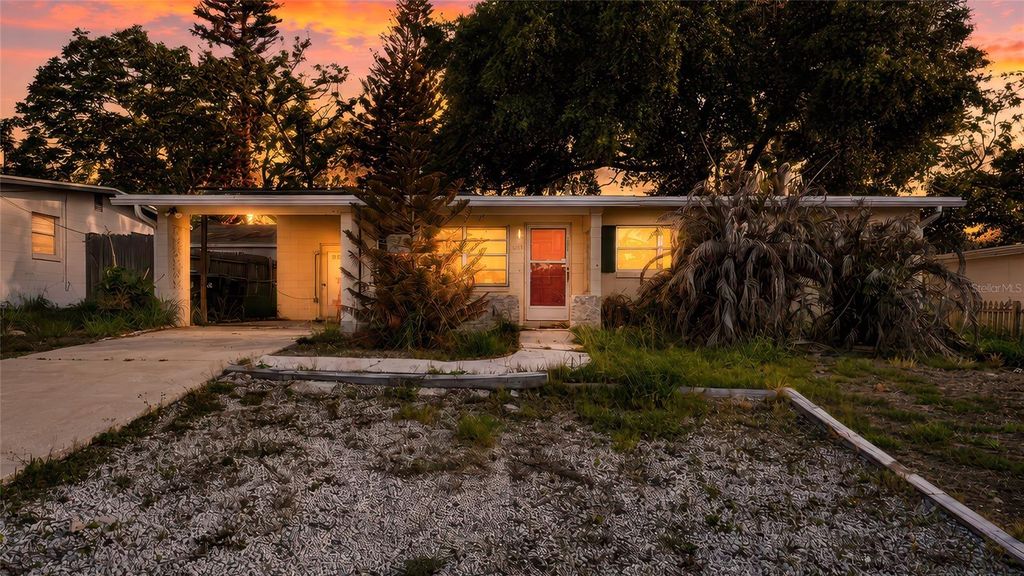 6031 W. RIDGEWOOD AVENUE, Orlando, FL 32835