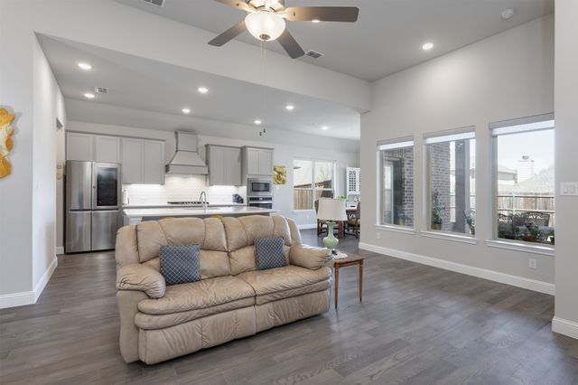 1112 Diamond Dove Drive, Little Elm, TX 75068