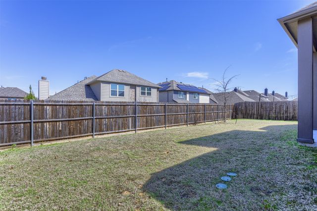 1112 Diamond Dove Drive, Little Elm, TX 75068