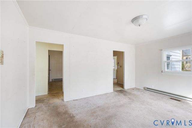 1207 Osborn Rd, Farmville, VA 23901