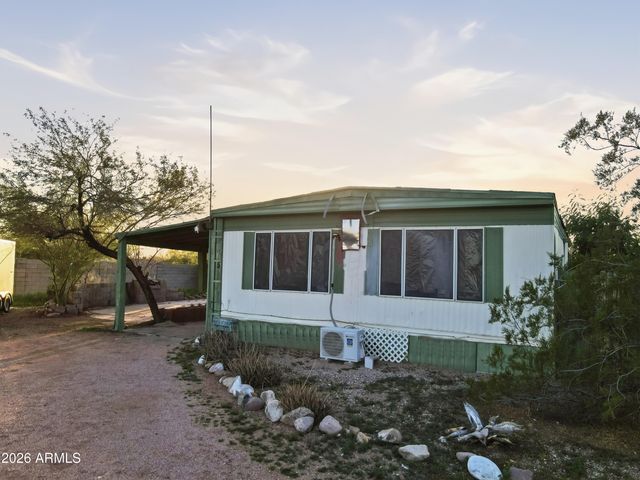 474 N IRONWOOD Drive, Apache Junction, AZ 85120