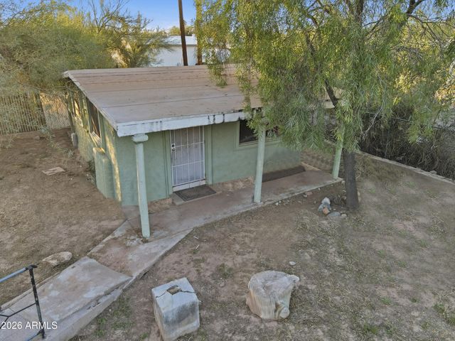 474 N IRONWOOD Drive, Apache Junction, AZ 85120