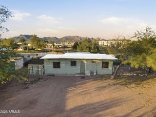 474 N IRONWOOD Drive, Apache Junction, AZ 85120