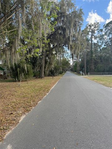 COVE ROAD, Tavares, FL 32778
