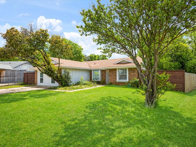 6702 Umphress Road, Dallas, TX 75217