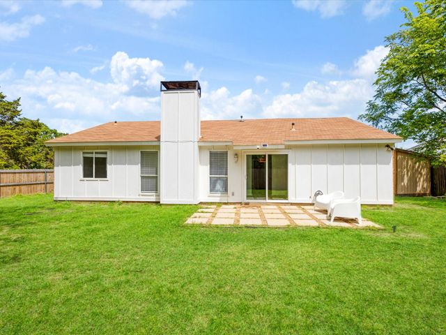 6702 Umphress Road, Dallas, TX 75217