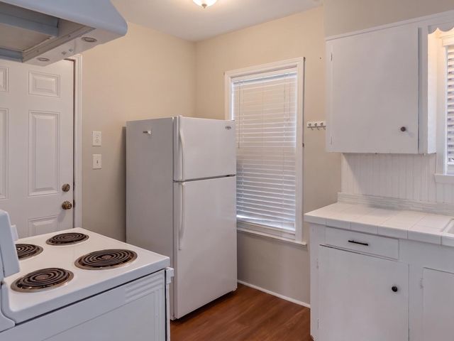 2313 Avenue L, Rosenberg, TX 77471