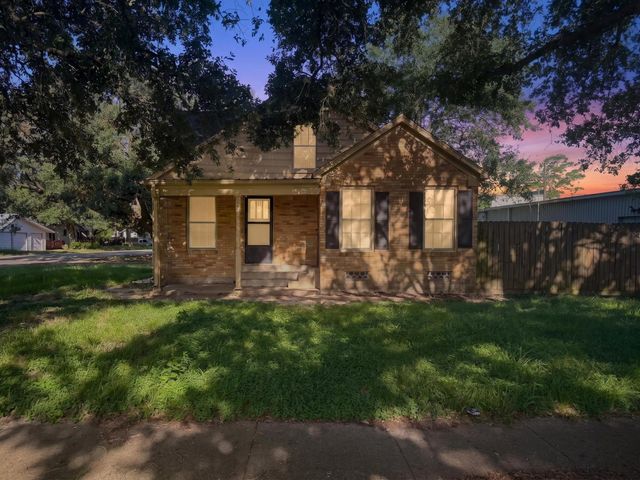 2313 Avenue L, Rosenberg, TX 77471