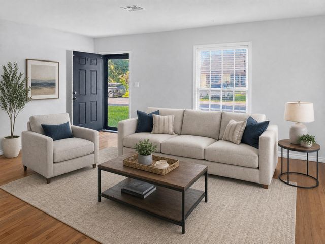 2313 Avenue L, Rosenberg, TX 77471