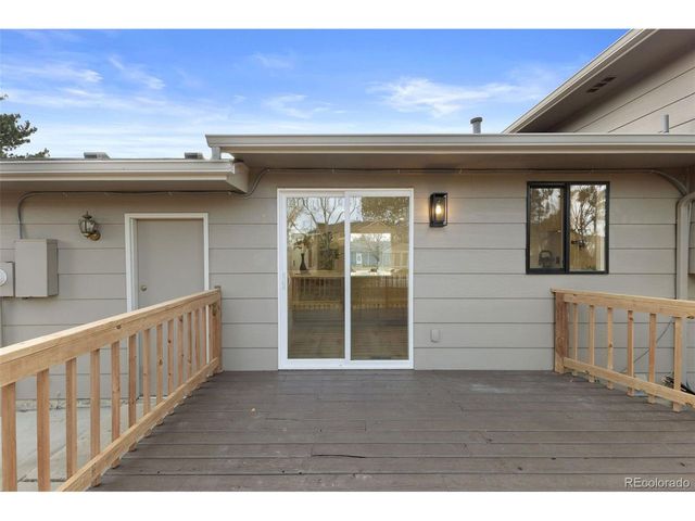 9458 Flower St, Broomfield, CO 80021