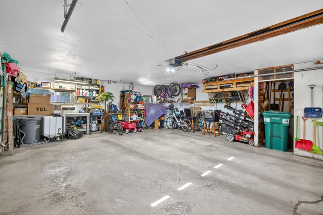 8549 Russell Avenue S, Bloomington, MN 55431