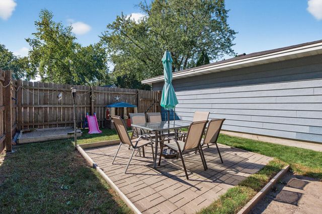 8549 Russell Avenue S, Bloomington, MN 55431