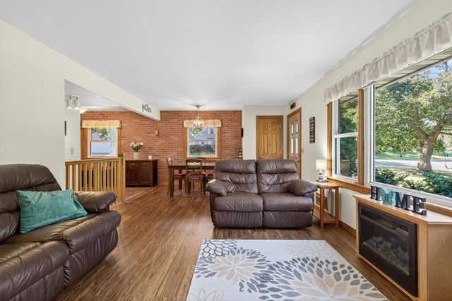 8549 Russell Avenue S, Bloomington, MN 55431