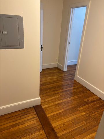 308 Boston Ave 6, Medford, MA 02155