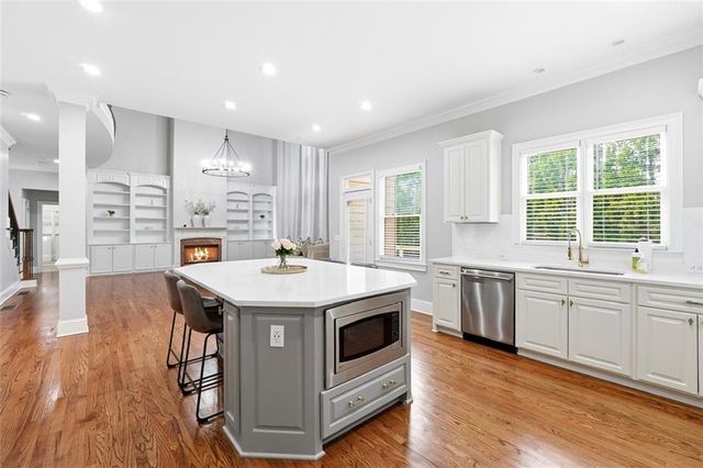 2555 Weddington NE Ridge, Marietta, GA 30068