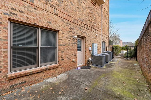 2555 Weddington NE Ridge, Marietta, GA 30068