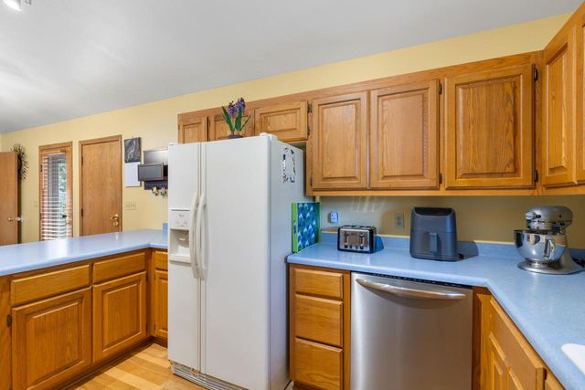 11405 W Kaul AVENUE, Milwaukee, WI 53225