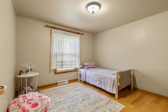 11405 W Kaul AVENUE, Milwaukee, WI 53225