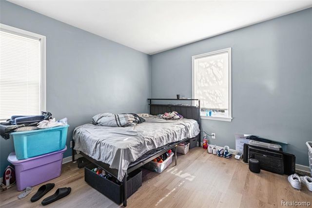 17712 Fenton Street, Detroit, MI 48219