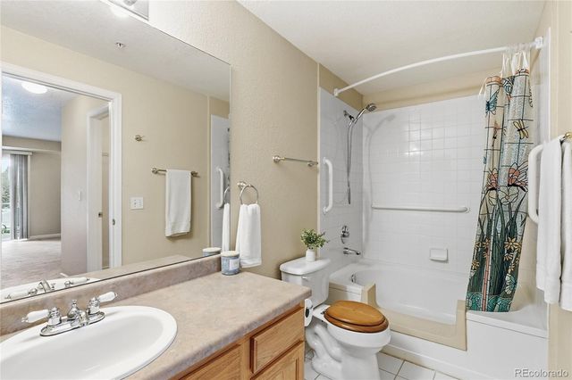 12208 W Dorado Place 103, Littleton, CO 80127