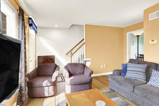 1516 TUSSEY CT, Mechanicsburg, PA 17050