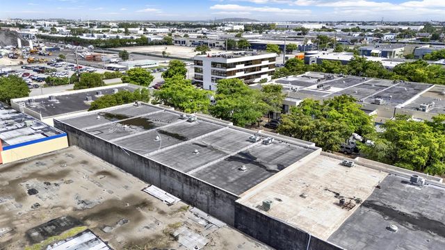 7168 NW 50th Street, Miami, FL 33166