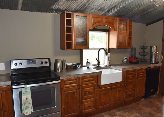 2707 E CALVERT HILL RD, Columbia, MO 65202