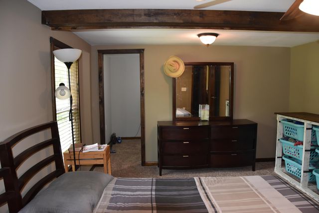 2707 E CALVERT HILL RD, Columbia, MO 65202