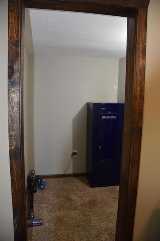 2707 E CALVERT HILL RD, Columbia, MO 65202