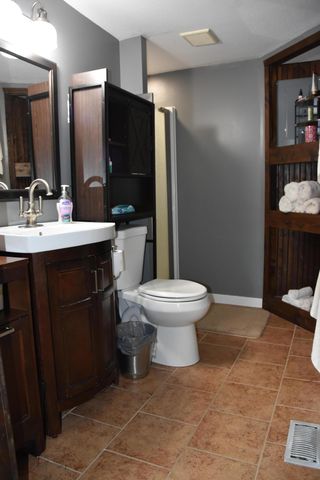 2707 E CALVERT HILL RD, Columbia, MO 65202