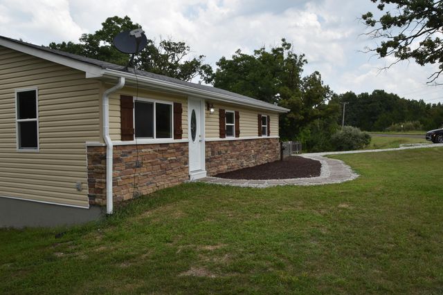 2707 E CALVERT HILL RD, Columbia, MO 65202