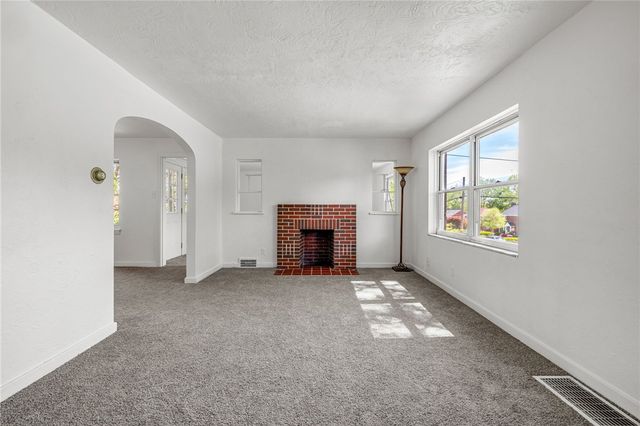 3809 Greensburg Pike, Churchill Boro, PA 15221