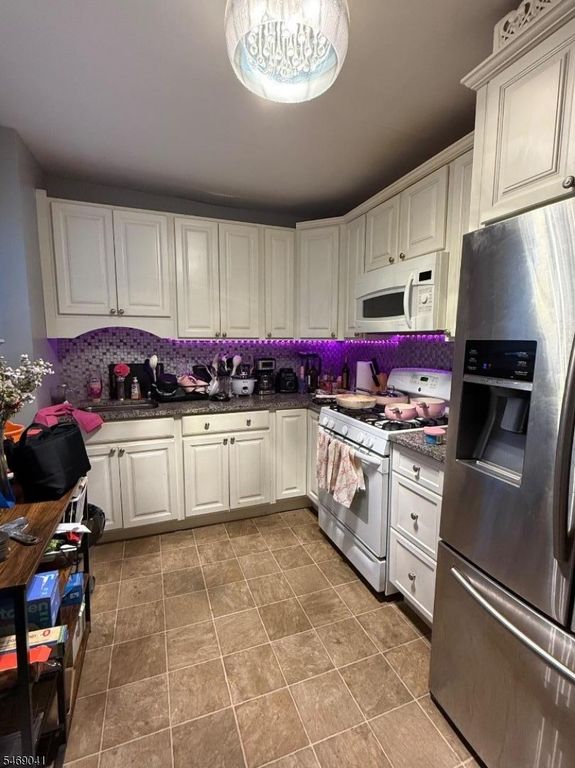 66 Garden Ave, Belleville Twp., NJ 07109 — photo 3