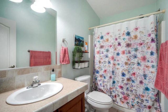 18218 Paradise Mountain Rd Spc 80 Lot 80, Valley Center, CA 92082