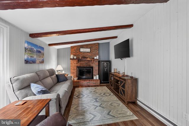 15 CRAIG DR, Reading, PA 19606