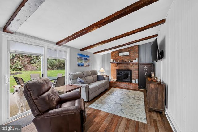 15 CRAIG DR, Reading, PA 19606