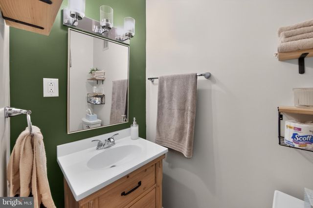 15 CRAIG DR, Reading, PA 19606