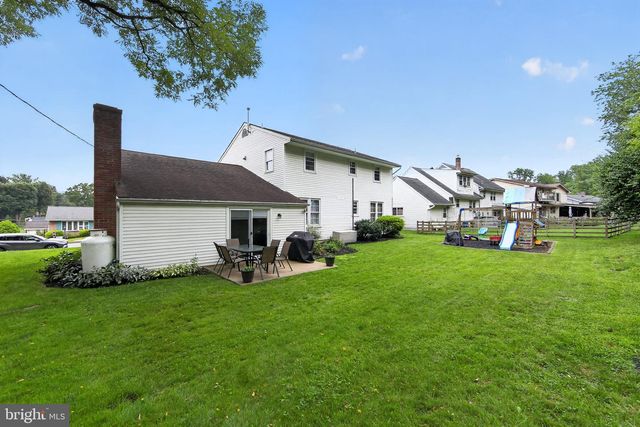 15 CRAIG DR, Reading, PA 19606