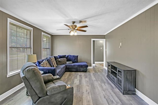 3702 Yale Street, Lake Charles, LA 70607