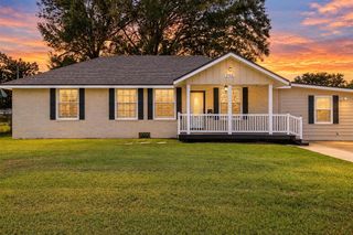 3702 Yale Street, Lake Charles, LA 70607