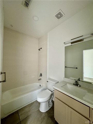 5600 Sandpiper Avenue, Mcallen, TX 78504