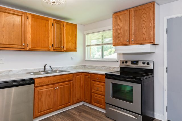 4517 Winchester Drive, Kettering, OH 45429