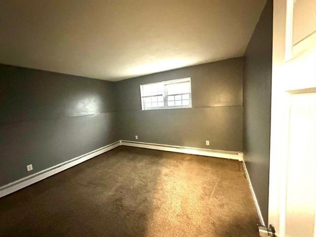 363 Hildreth 11, Lowell, MA 01850