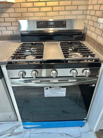 363 Hildreth 11, Lowell, MA 01850