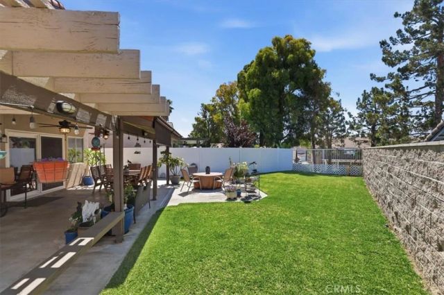 19230 Vintage Woods, Riverside, CA 92508