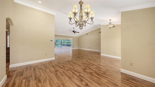 6921 COUNTRY LAKES CIRCLE, Sarasota, FL 34243