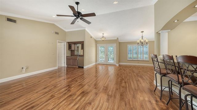 6921 COUNTRY LAKES CIRCLE, Sarasota, FL 34243
